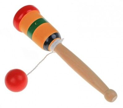 Деревянная игрушка `Забей шарик`