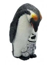 Фигурка Детское Время - Самка Императорского Пингвина с птенцом (композиция: самка с малышом, стоят вместе, цвета: черный, белый, желтый), серия