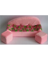 Набор мебели (диван, 2 пуфика) `Кролики розовые`